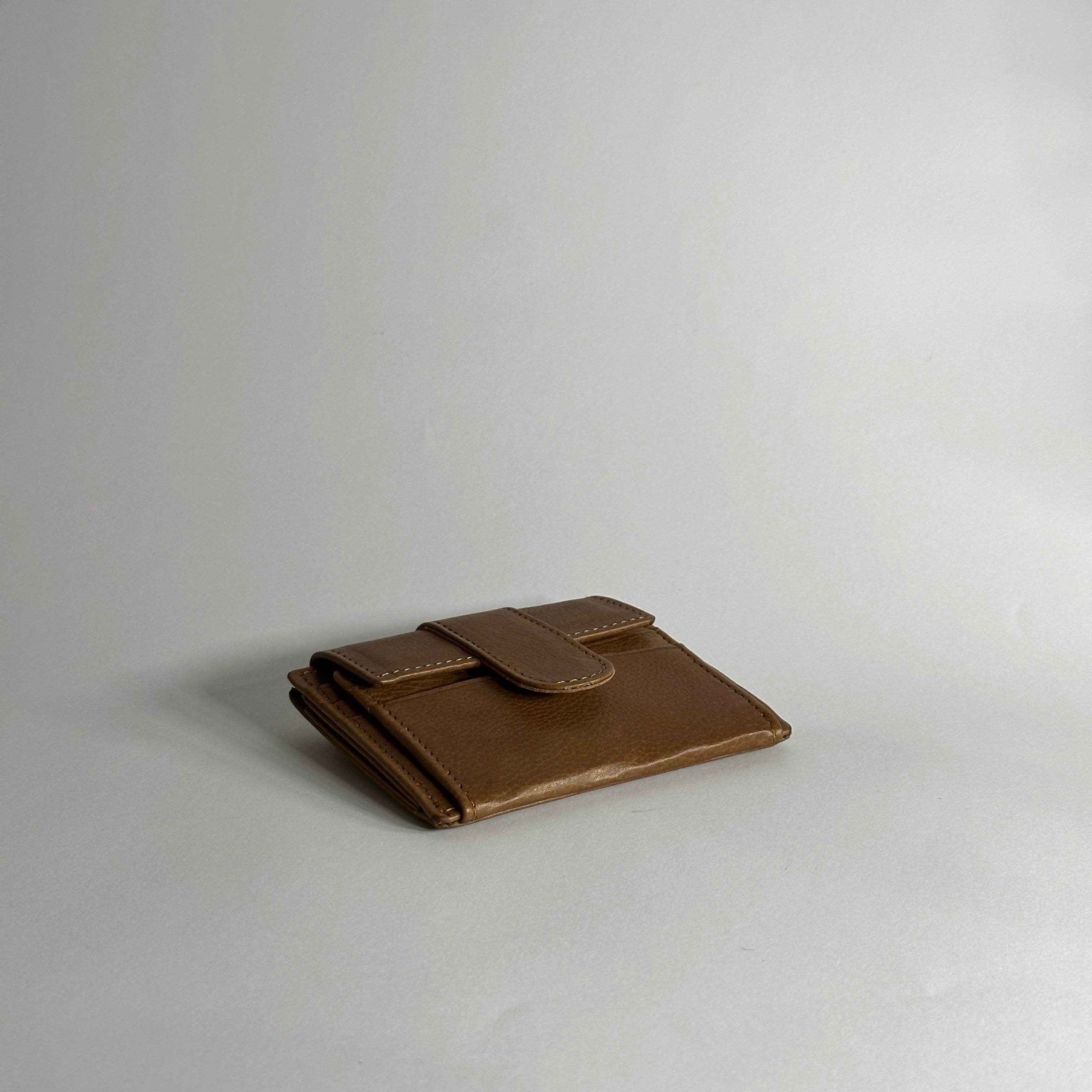 SN Vault Smart Case