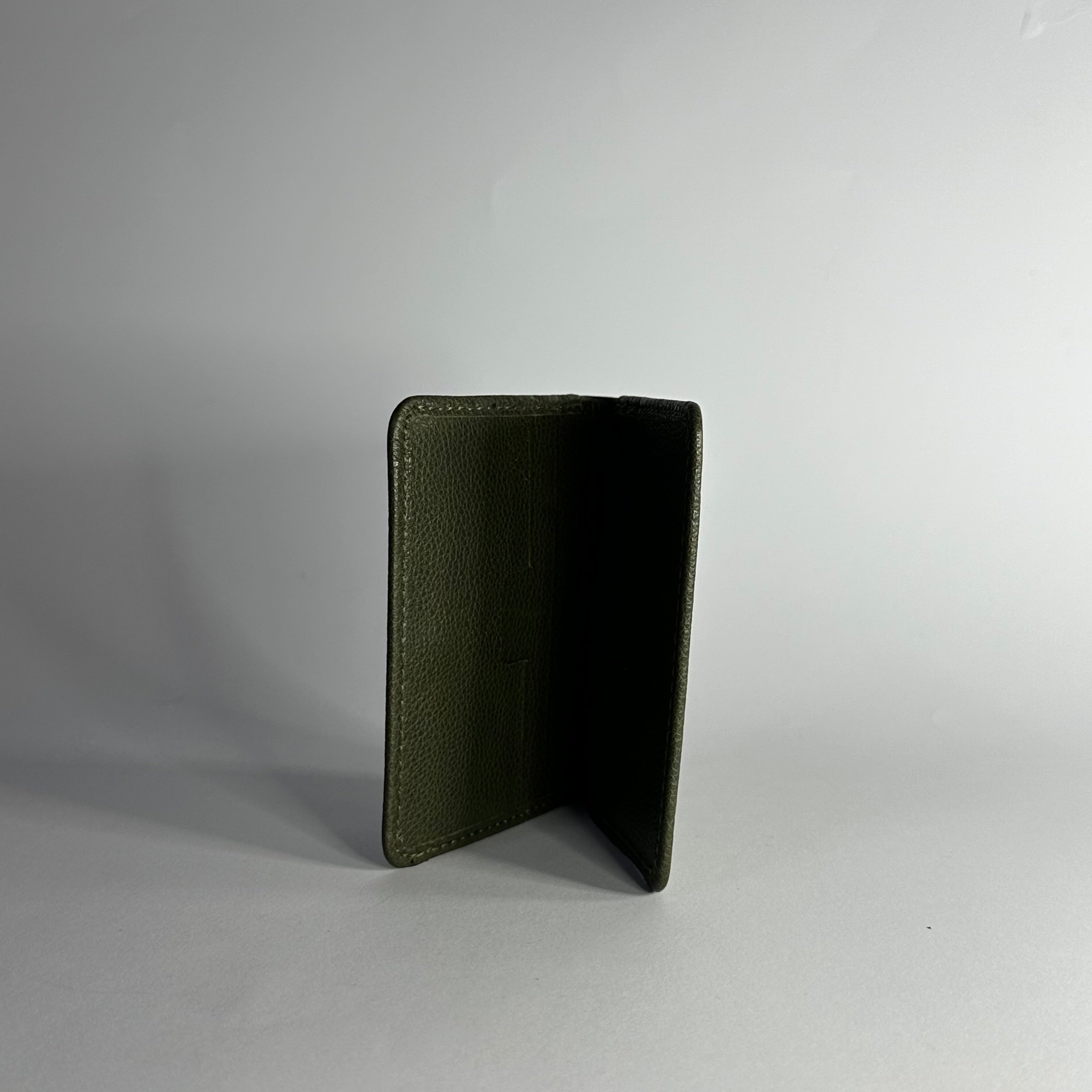 Blackmore Sleek Smart Holder