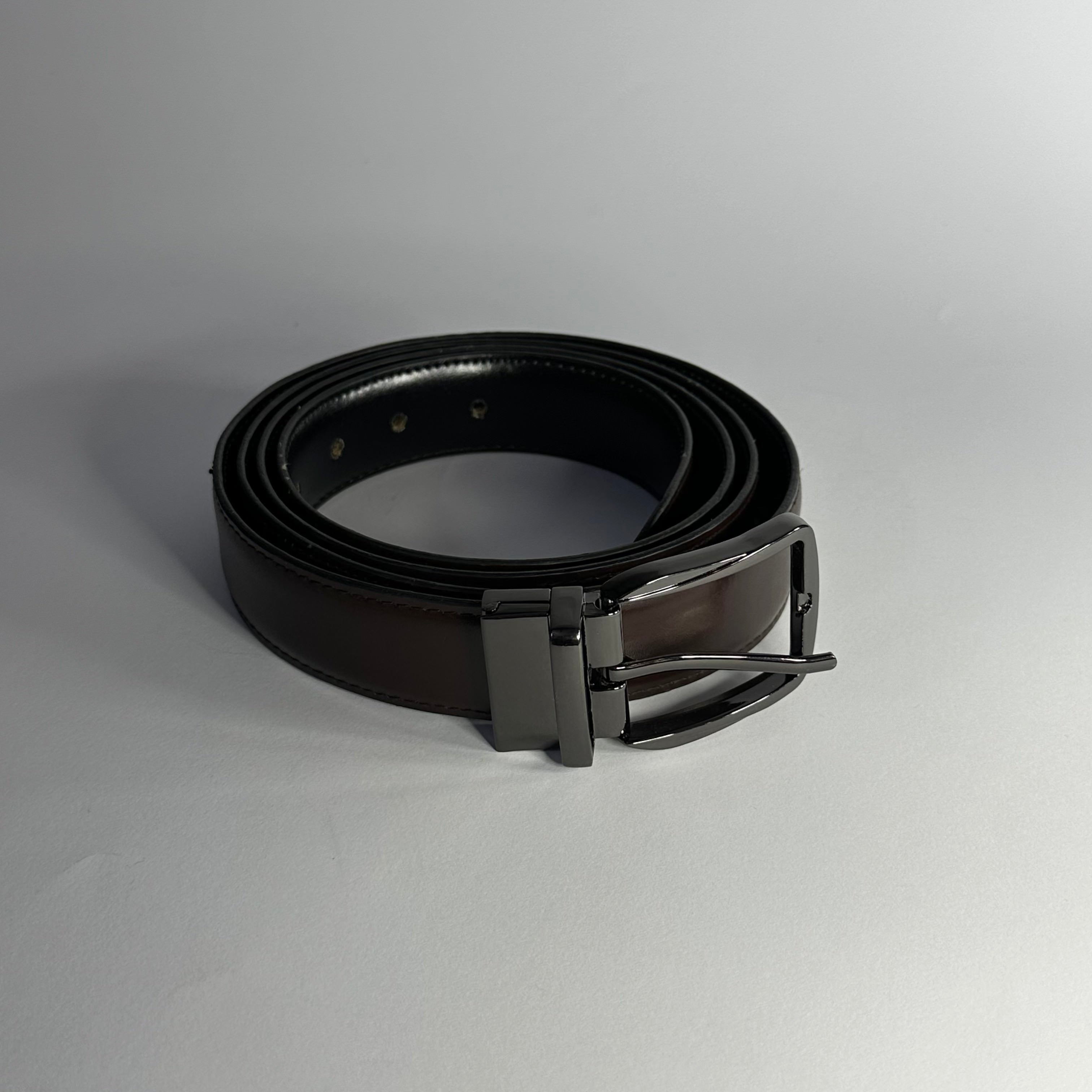 The Executive Men's Leather Belt