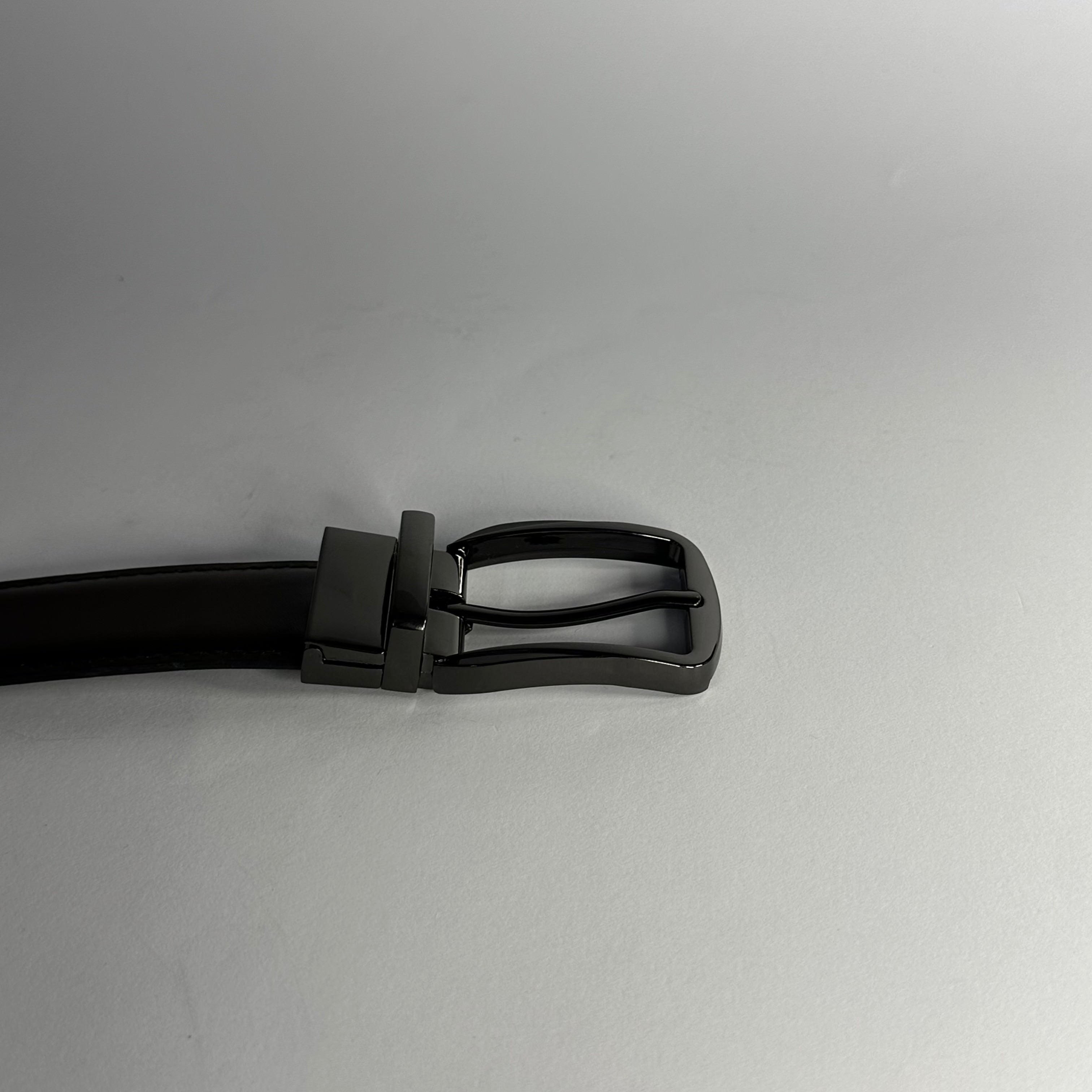 The Executive Men's Leather Belt